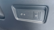 Land Rover Range Rover Sport 3.0 D300 HSE Silver 5dr Auto Diesel Estate